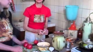 3 Year Old Vita Loves Raw Food in St. Petersburg, Russia