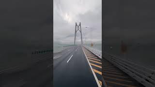 Scenic Drive on the Hong Kong-Zhuhai-Macau Bridge - A Spectacular Journey!