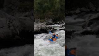 Сплав по Казыру  #туристы #сплав #пакрафт #packraft #whitewater #shorts #water #река