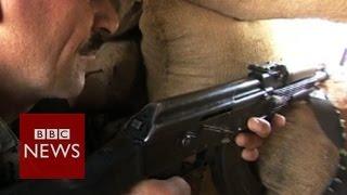 Life on Iraq's frontlines against IS - BBC News