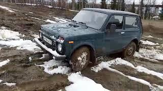 Нива 3D 4x4 на Каме флайм весной