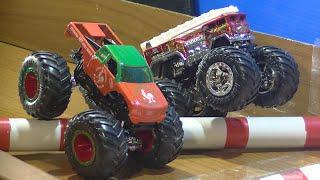 Hot Wheels Monster Trucks Challenge Round 1\Desafío de Monster Trucks\Corrida de Monster Trucks