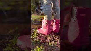 The kids are just LOVING their new rain boots from Okabashi! | ad | are made right here in Georgia