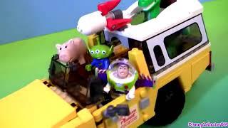 Lego Pizza Planet Truck Rescue 7598 Disney Pixar Toy Story 3 SPECIAL EDITION Car Todd