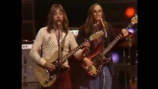 STEELY DAN - Reeling in the Years  (live)