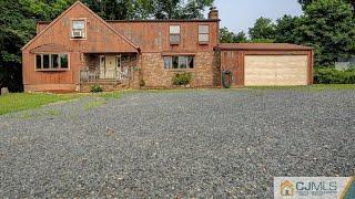 22 Cottrell Road, Old Bridge, NJ Presented by Claudia Muniz.