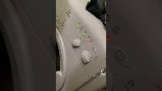 Как пользоваться стиральной машиной, часть 2. Прикол. #shorts #подпишись