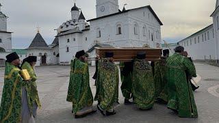 Перенесение мощей прп. Александра Свирского