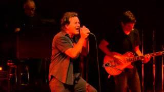 Pearl Jam - Red Mosquito - Moline (October 17, 2014) (4K)