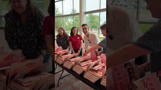 How Authors Sign Tons of Books