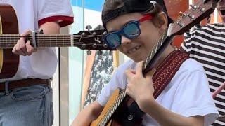 The Beatles - Twist And Shout #livemusic #thebeatles #band #busking #twist #shout #young #guitarist