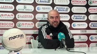 Rueda de Prensa de Luis Oliver tras el AD Llerenense 1-0 CD Badajoz