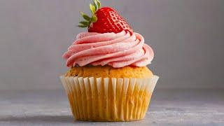 Blender with Stable Diffusion XL Tutorial - Strawberry cupcake