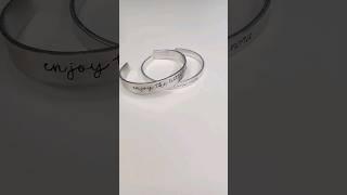 Engrave metal with Cricut and create your own bracelets #engraving #cricut #crafts