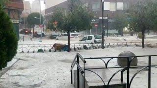 Una enorme tormenta de lluvia y granizo causa estragos en Madrid