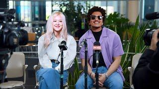 LATEST INTERVIEWS! Bruno Mars carried out this surprising action which made Rosé worried