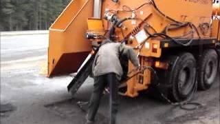 Машина ямочного ремонта ЯР-4М