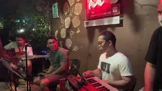 Main Hati ~ Andra And The Backbone ~ Live Session by The Umbeez