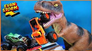 Monster Trucks with Wheelie Bars Monster Jam Mystery Box Semi Truck  with Toy Dinosaurs