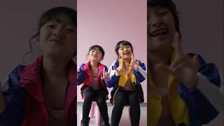 JOGET DJ TIA MONIKA VIRAL #kembar #jogetviral #dance #trends #shorts