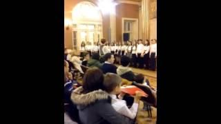 GLAS DE PRIMAVARA CORUL LICEULUI SABIN GRAGOI DIN ARAD COLINDA PRIMARIA