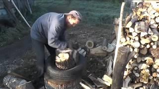 СПОСОБ БЫСТРОЙ КОЛКИ ДРОВ - Володя демонстрирует (A method for fast chopping of wood)