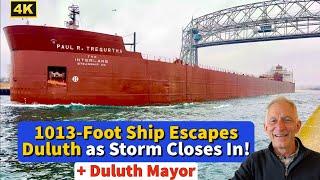️1013-Foot Ship Escapes Duluth as Storm Closes In!