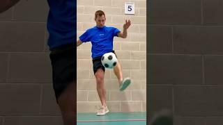 Amazing Freestyle Football Skills - Andrew Henderson