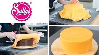 Fondanttorte überziehen - runde Torte mit Fondant eindecken / Tipps & Tricks / Sallys Basics