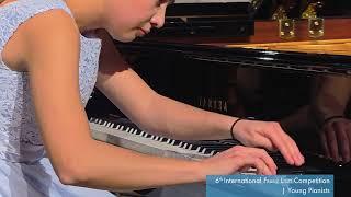 Edvard Grieg: Piano Concerto in A minor op.16 |  Anna Avramidou