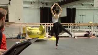 Christopher Wheeldon rehearses Alice's Adventures in Wonderland - Royal Ballet LIVE