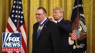 Trump awards Gen. Jack Keane with Presidential Medal of Freedom