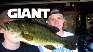 He Caught The Biggest Bass In The Lake !?!?