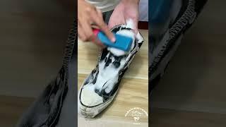 How to clean black Converse shoes? #asmr #asmrcleaning #asmrforsleep #cleaningshoes #shorts