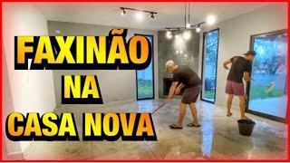 TRANSFORMAMOS nossa CASA NOVA: Lavamos do Teto ao Chão | Henrique Buttler