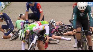 CYCLO-CROSS - Un gadin spectaculaire : Sacré carambolage au départ de la course de Ruddervoorde