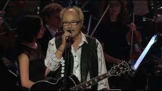 Starrider - Foreigner with the 21st Century Symphony Orchestra & Chorus - 11of17