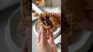 ULTIMATE Chocolate Chip Cookie Recipe | How to make the BEST chocolate Chip cookies 