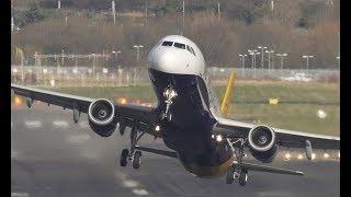 Top 10 Dangerous Airplane Landing & Take Off